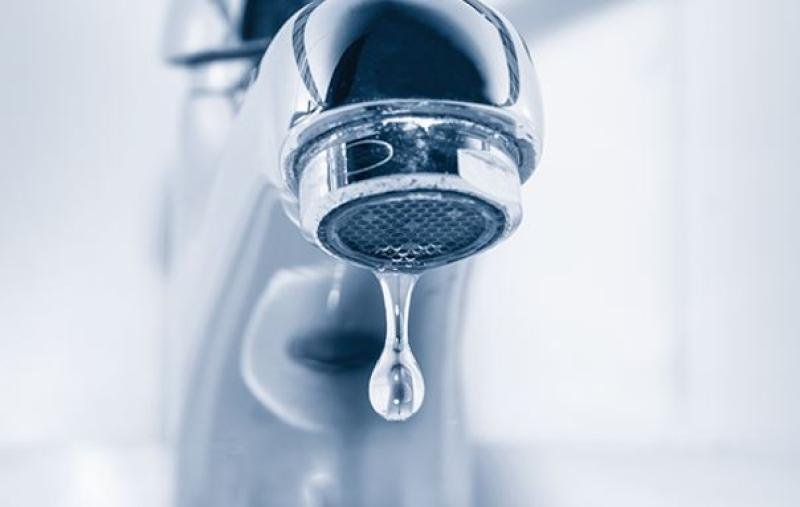 علامات تسرب المياه في المنزل